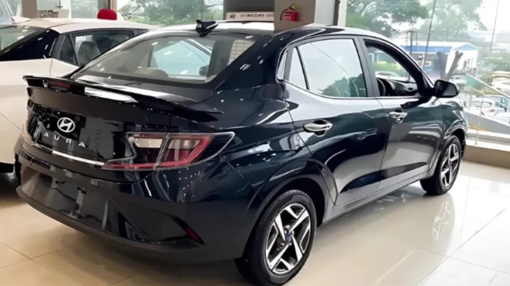 Hyundai Aura 2025